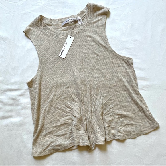 Lounge Set Sleeveless Top and Pants - Picture 2 of 6